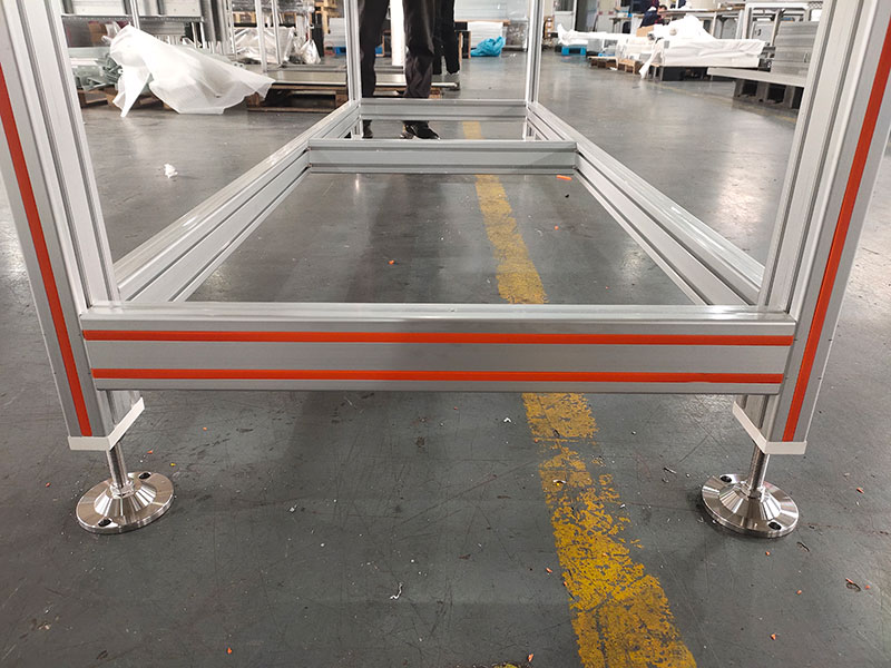 带蹄脚的草莓视频APP在线下载框架