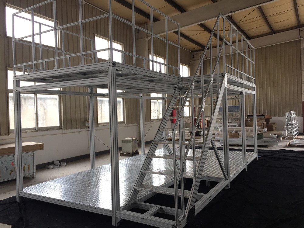 草莓视频APP在线下载工业踏步走台