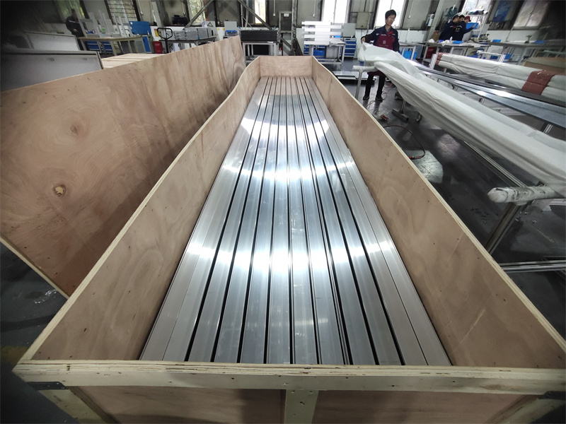 定制开模加工4040草莓视频APP在线下载