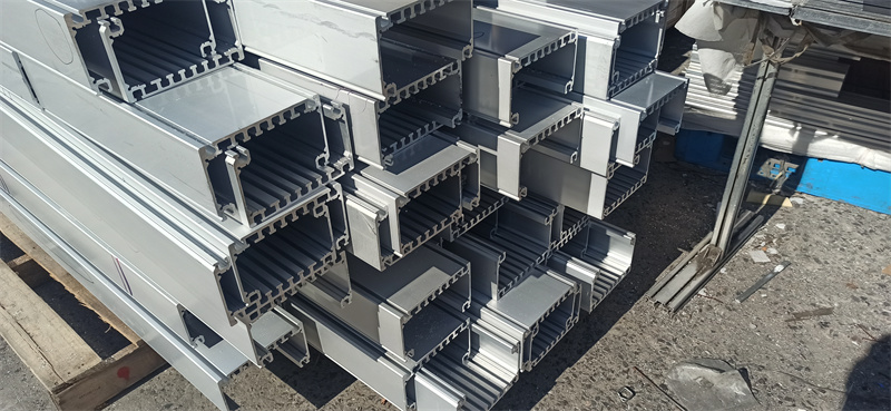 外壳草莓视频APP在线下载挤压开模定制