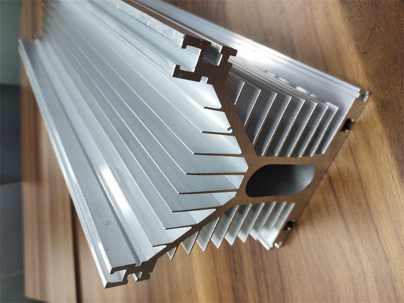 散热片草莓视频APP在线下载外壳