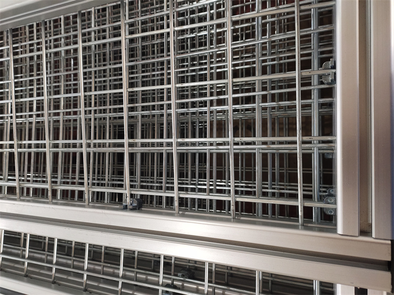 草莓视频APP在线下载防护栏